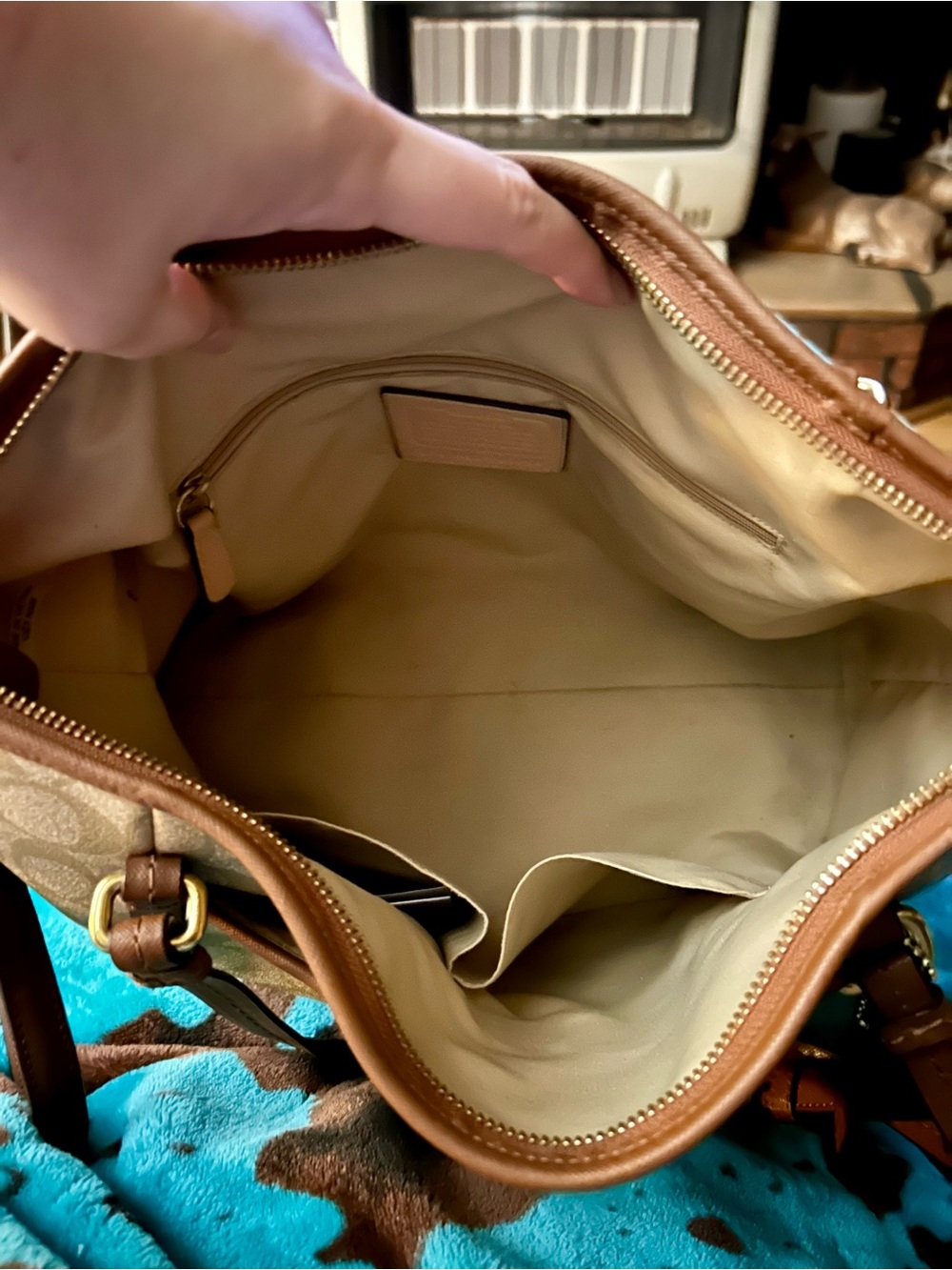 Coach Beige Peyton Signature Canvas Shoulder Bag with Brown Leather Trim - Picture 13 of 16